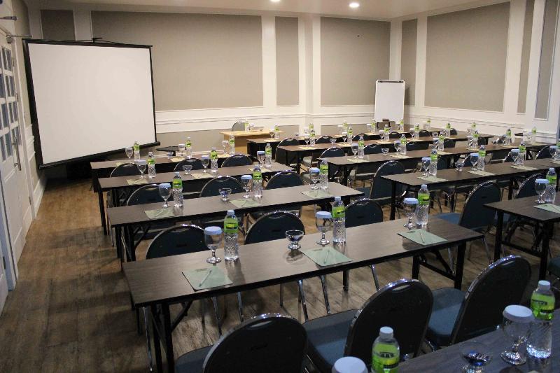 1o1 Urban Glodok - Kota Tua Hotel 3*